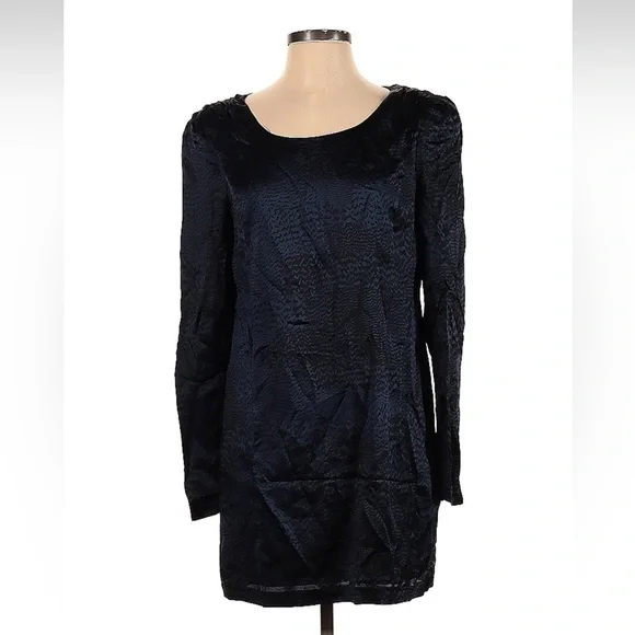 Tommy Hilfiger | Dresses | Tommy Hilfiger Long Sleeve Silky Dress Size 4 | Poshmark Tommy Hilfiger | Dresses | Tommy Hilfiger Long Sleeve Silky Dress Size 4 | Poshmark